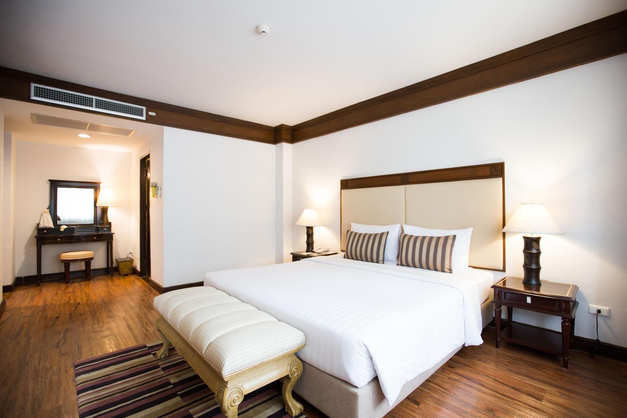 Eurasia Chiang Mai Hotel Exterior foto
